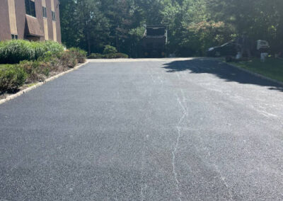 parking lot paving apt buld